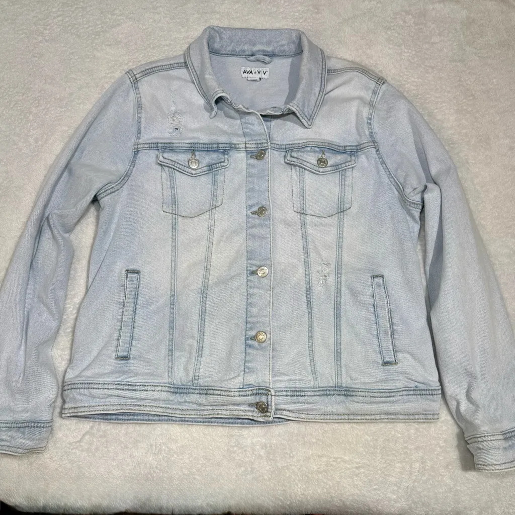 Ava & Viv Light Wash Denim Jacket • Women’s 1X • Stretch Jean Jacket - Image 5