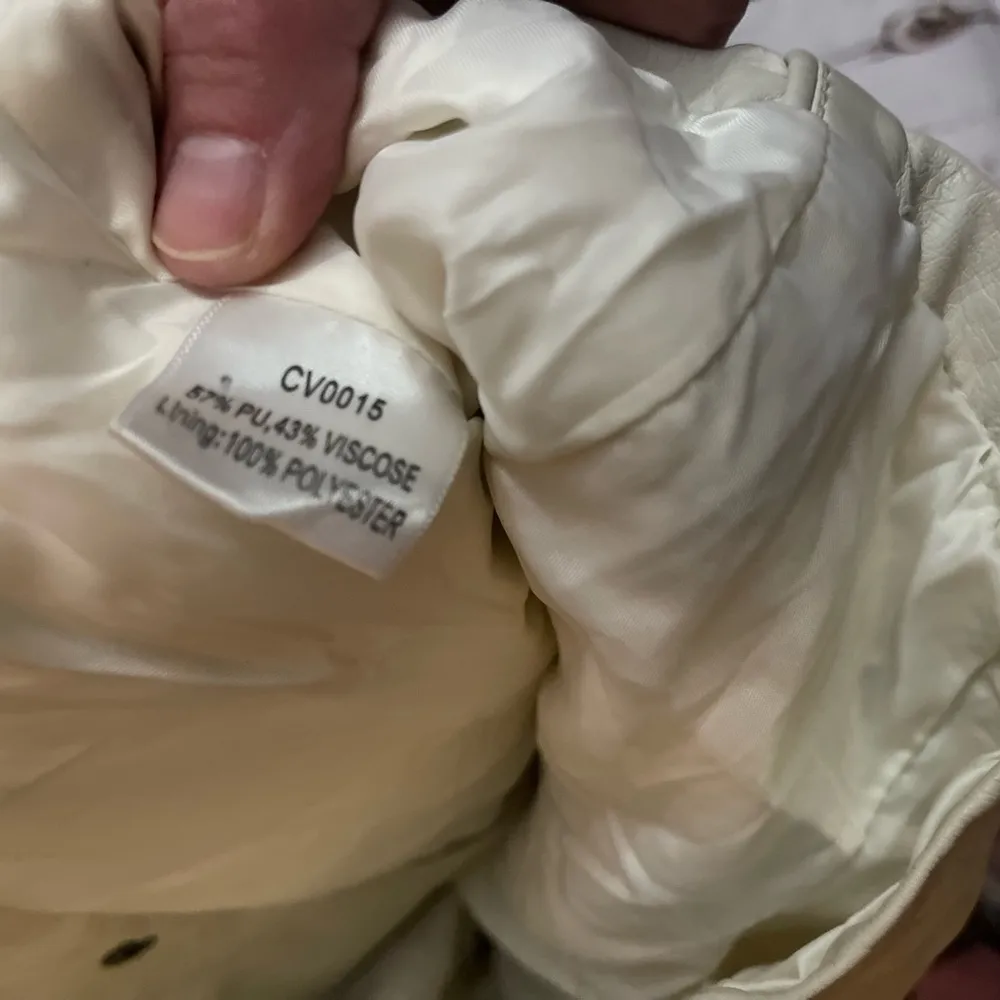 TCEC small creme vest - Image 13