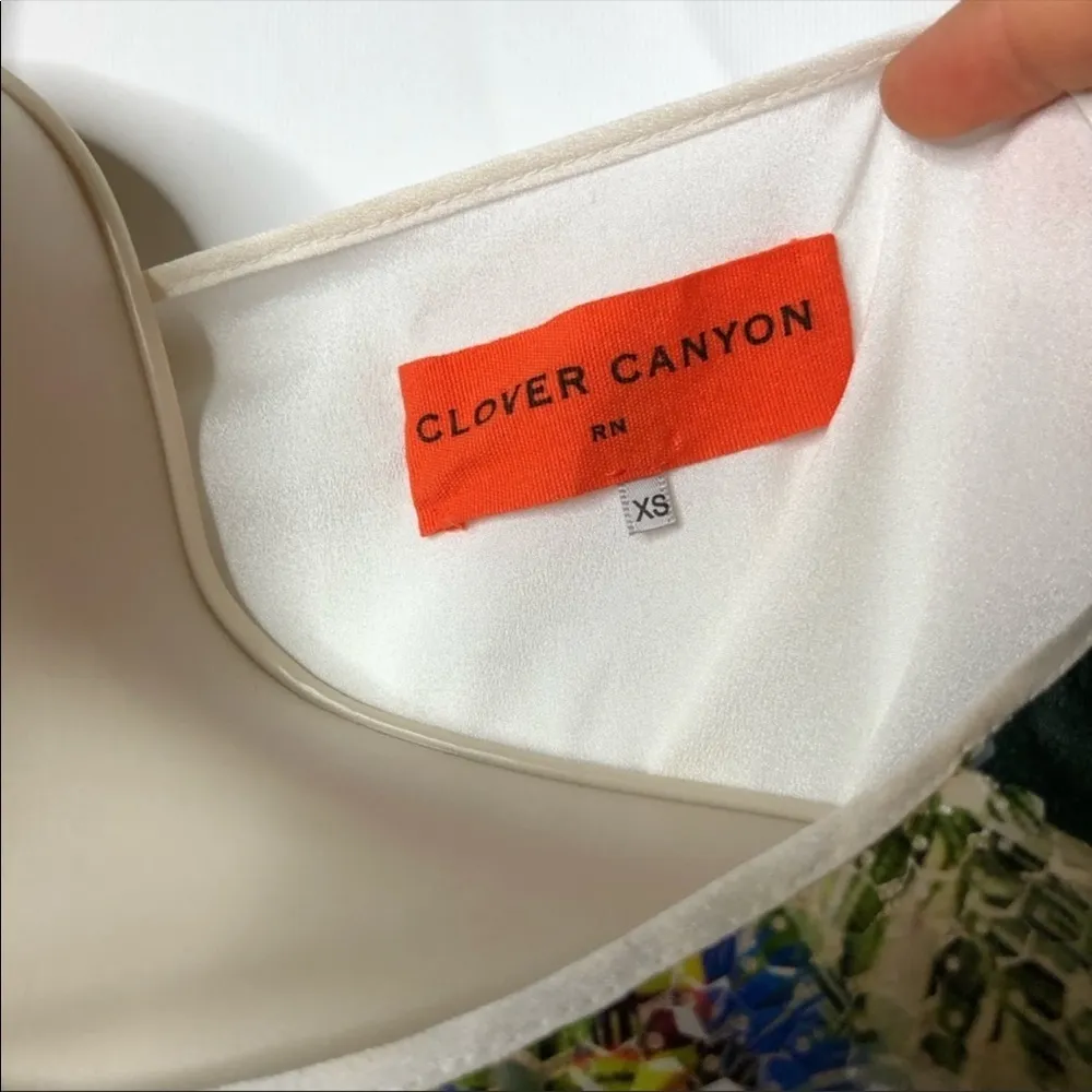 Clover Canyon peacock sequin silk blouse XS B7 - Image 5