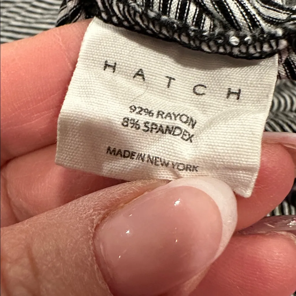 Hatch maternity Black White Striped Bateau Neck Oversized Top Size undefined - Image 8