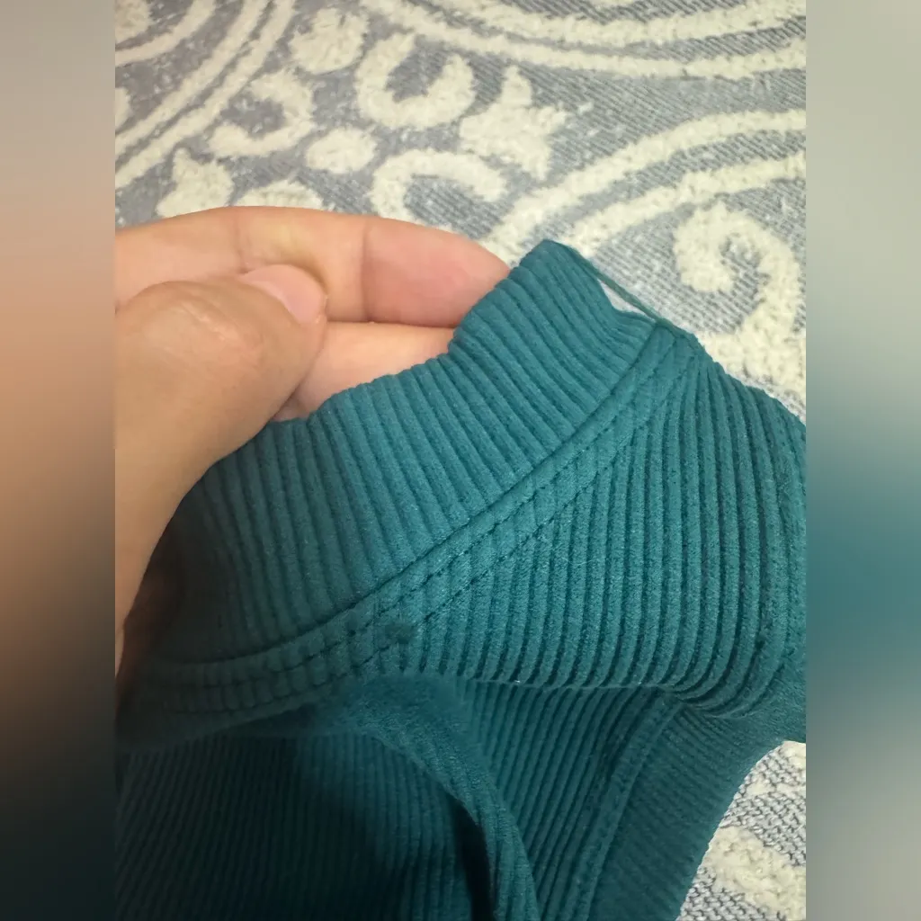 Free People Movement  Ribbed Tank Top M/L Green High Neck Mock Neck Misprint - Image 11