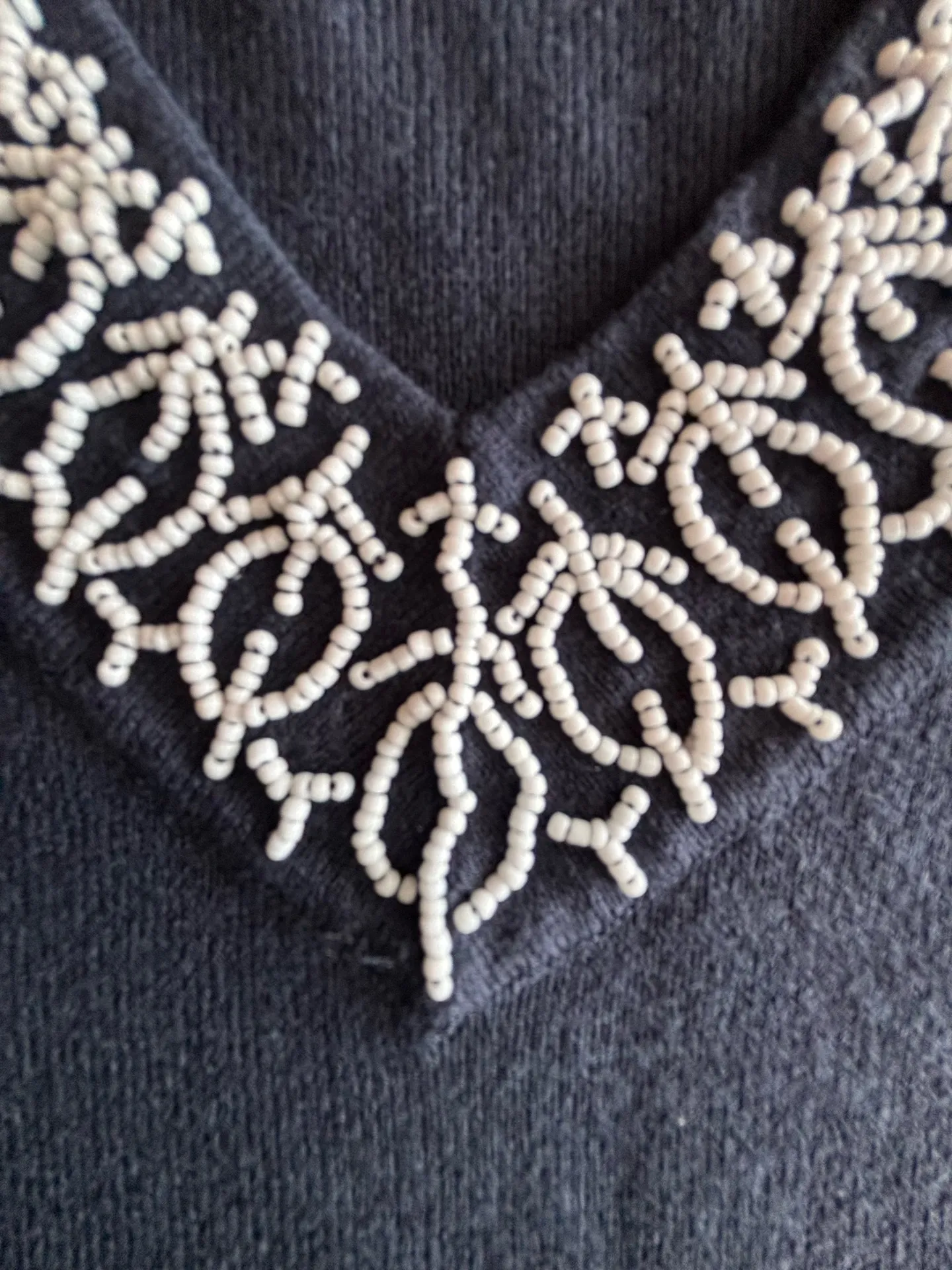 LOFT by Ann Taylor | women’s v-neck beaded knit sweater. Size: SP. - Image 5