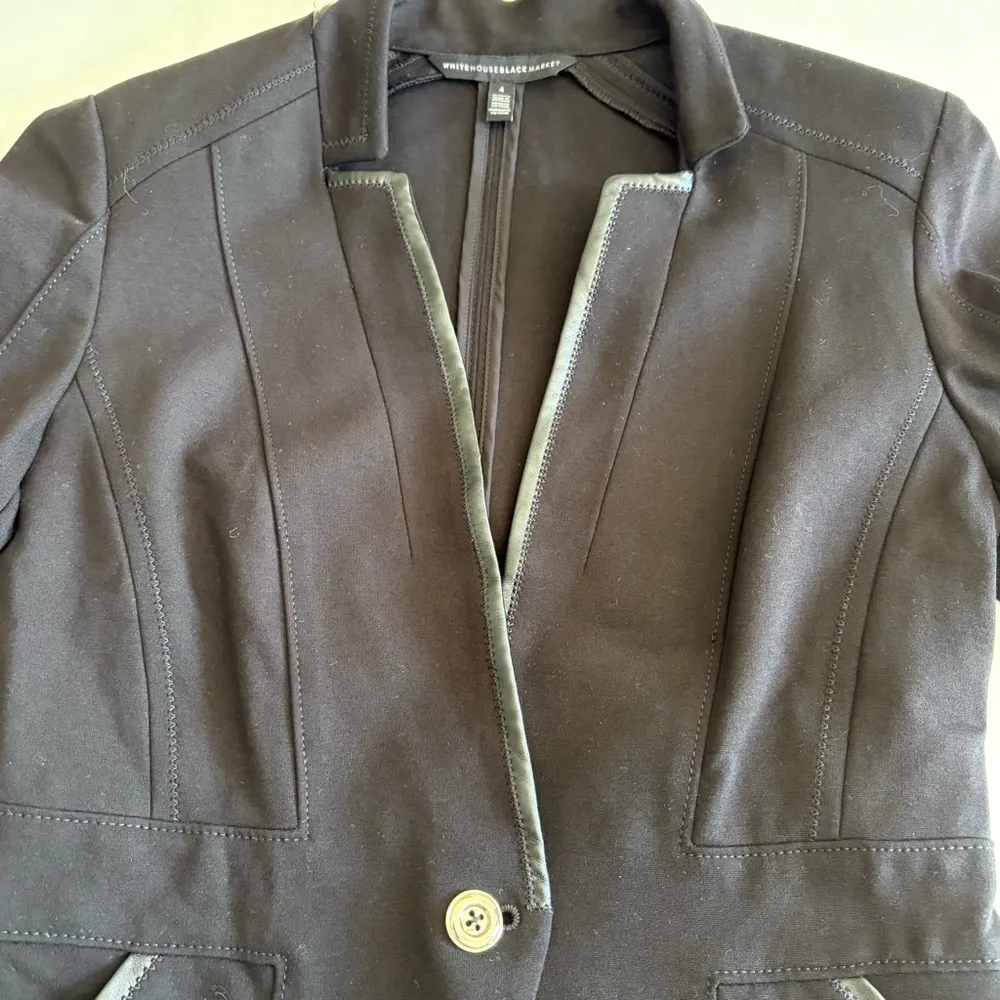 White House Black Market one button Ponte faux leather trim Blazer Size 4 Black - Image 8
