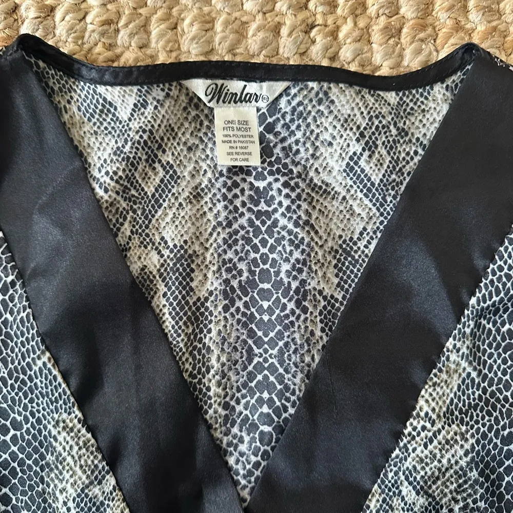 Winlar Women's Vintage Kaftan Black White Snakeskin print one Size Size undefined - Image 4