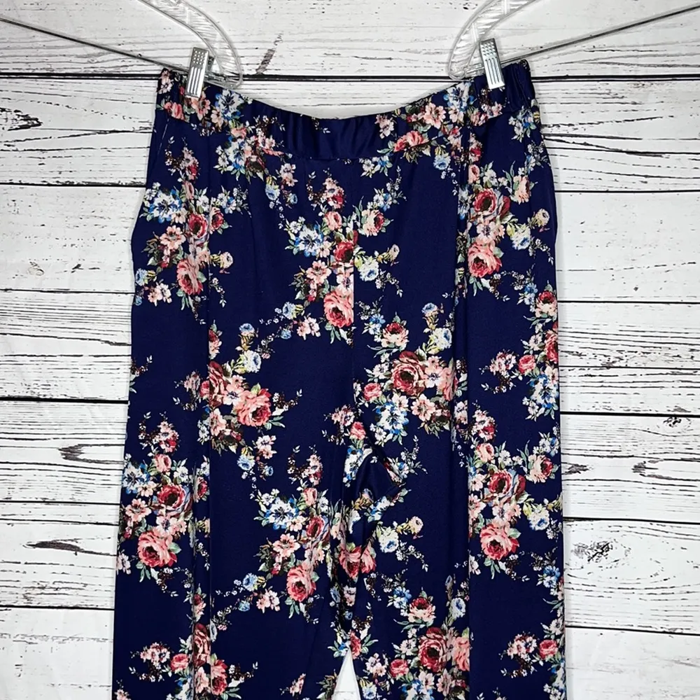 Antthony Originals Size 1X Blue & Pink Floral Print Ruched Leg Pull On Pants - Image 2