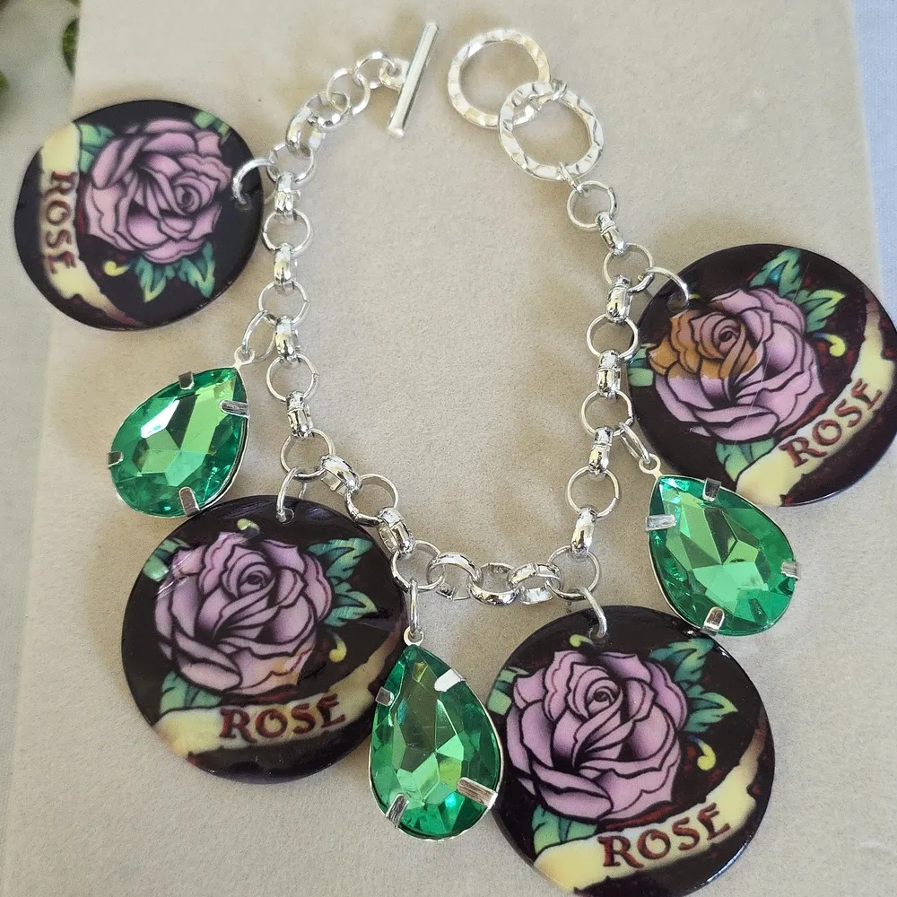 Vintage Rose Mother of Pearl and Teardrop Charms Silver Chain Bracelet Green - Image 12