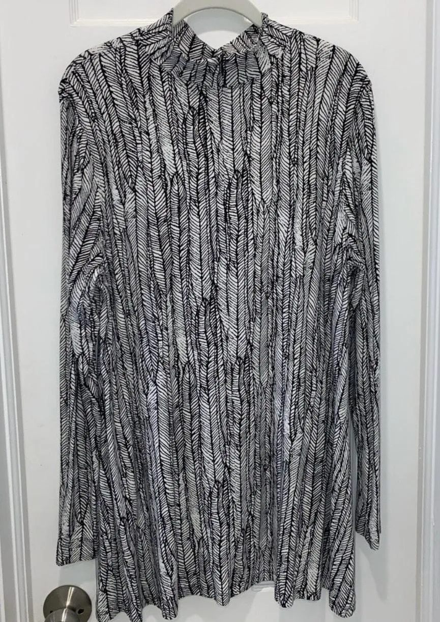 Black/white High Neck Mini Dress With Feather Design - Image 2