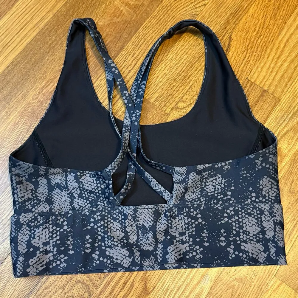 Soul Women’s Medium Snake Print Criss Cross Athletic Sports Bra Casual Stretch Gray - Image 2