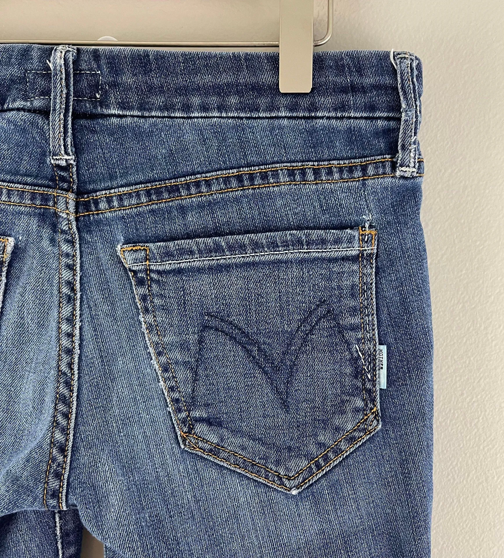 MOTHER Dark Navy Flowers From The Storm Mid Rise The Looker Skinny Jeans - Image 11