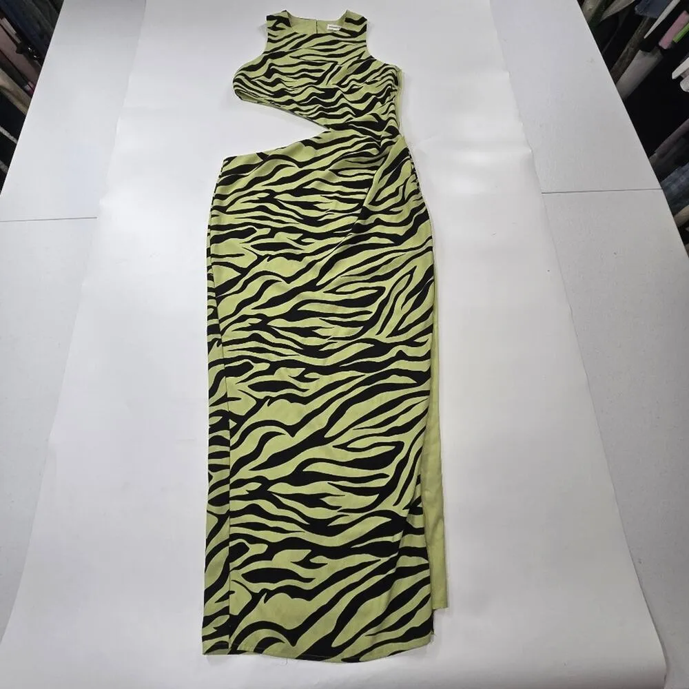 superdown  Ivana Cut Out Maxi in Green Zebra Medium - Image 2