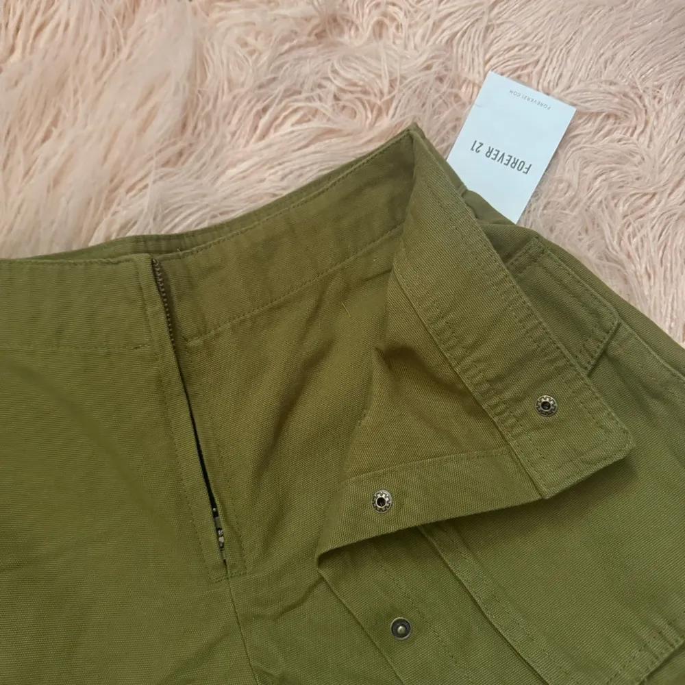 NWT Forever 21 Avocado Skort - XS - Image 5