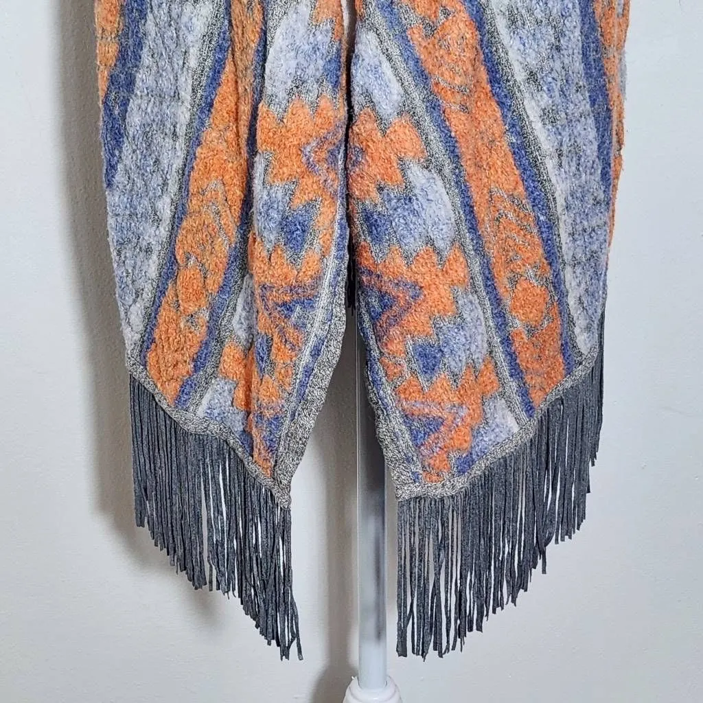 INC International Concepts Gray and Orange Aztec Vest with Fringe Size Medium - Image 4