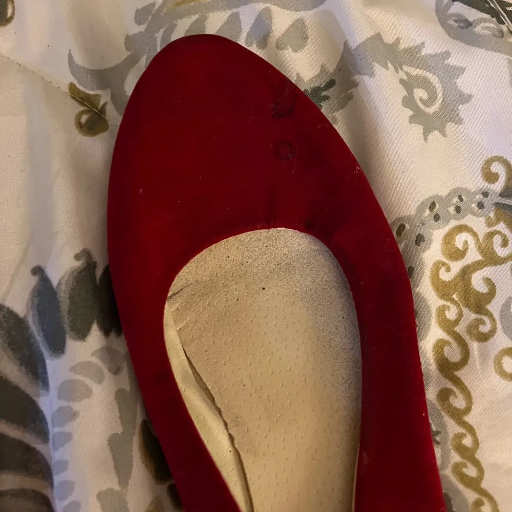 39 Red velvet round flats - Image 2