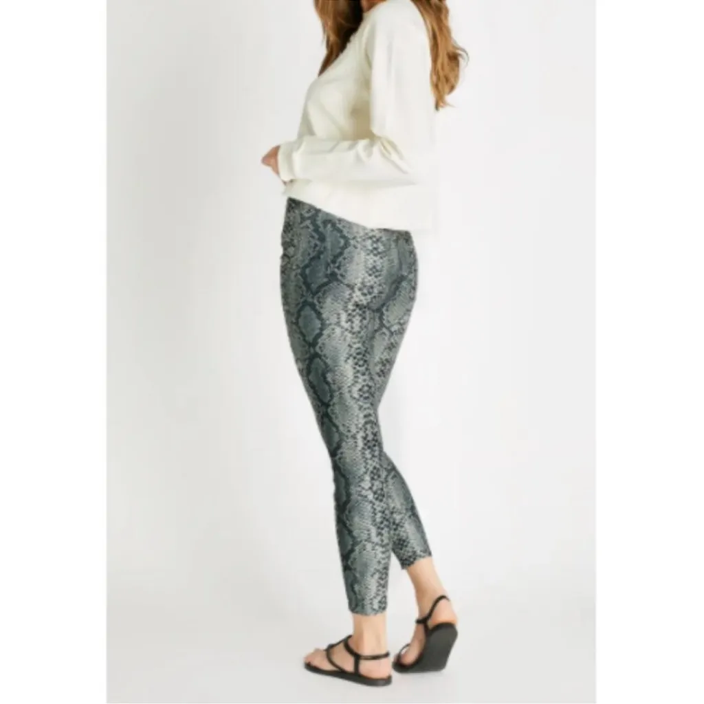 ETICA Cindy High Waist Snake Print Ankle
Skinny Stretcht olive pants 30 Multiple - Image 4