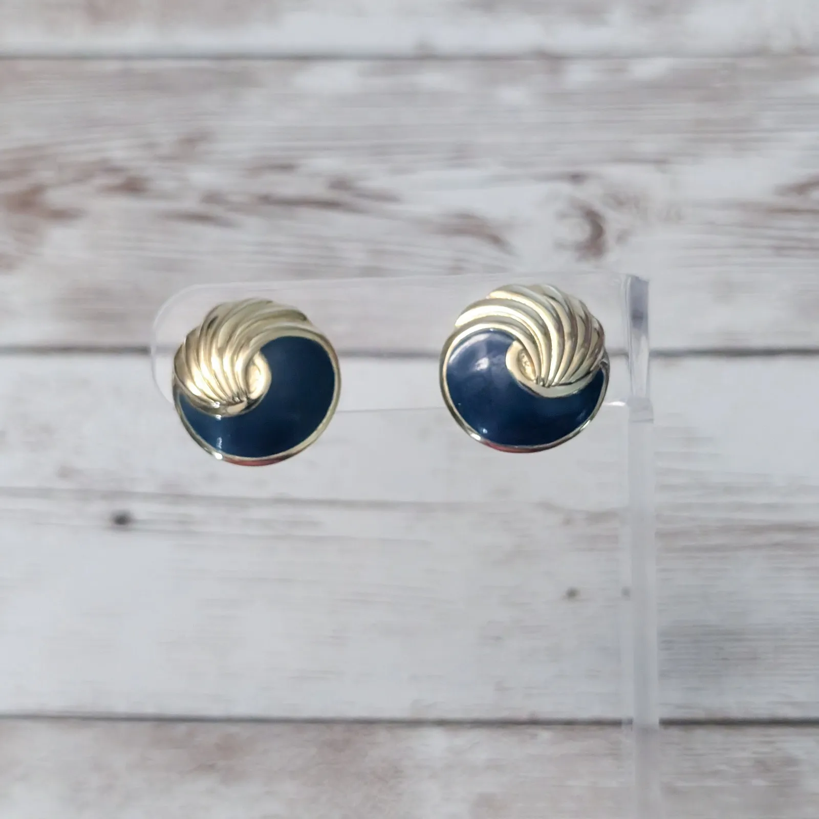 Vintage Stud Earrings For Pierced Ears Fancy Blue & Gold Tone 0.75" - Image 5