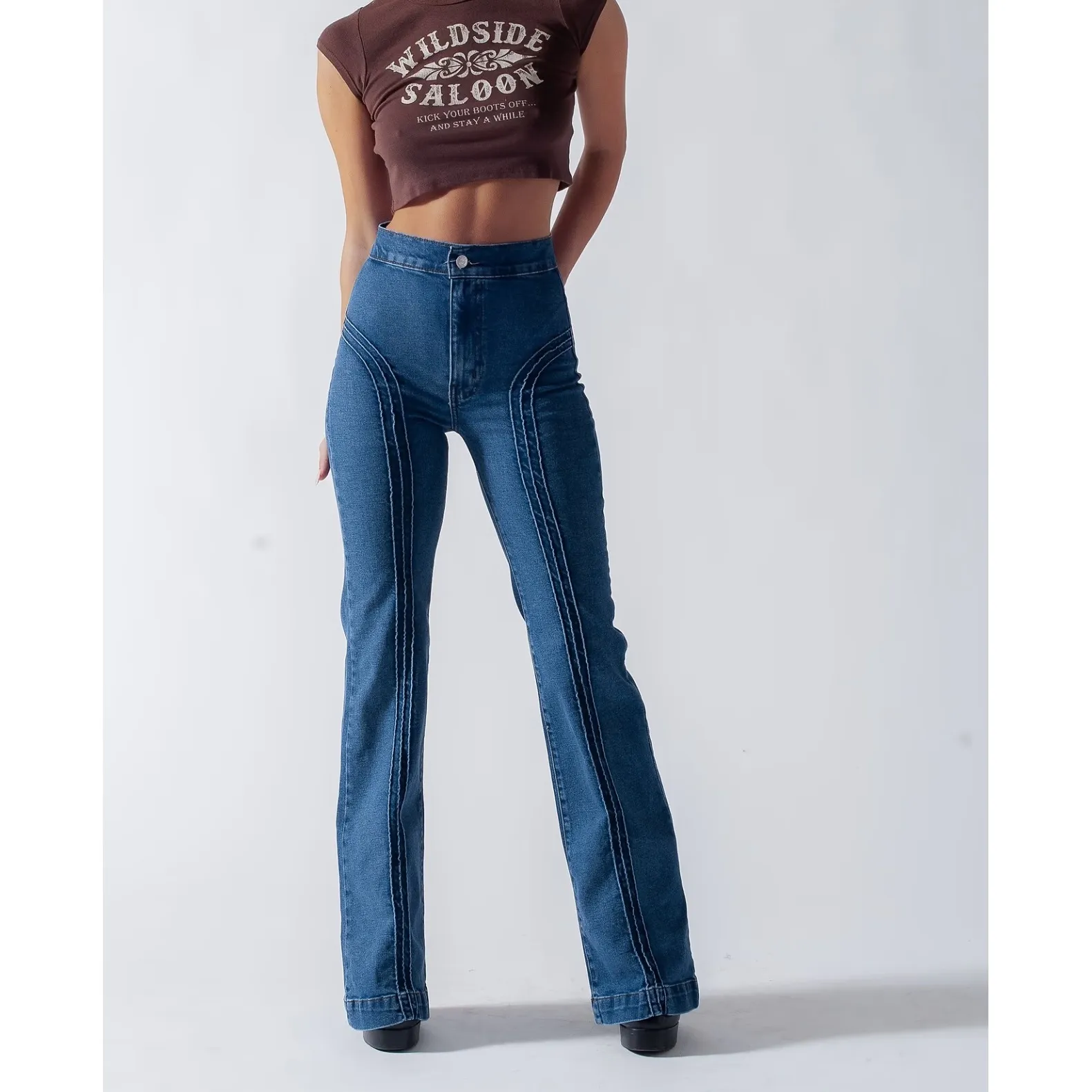 $120 Revice Denim High Rise Flare Jeans Pink Stitch Detail Women's Size 32 - Image 2