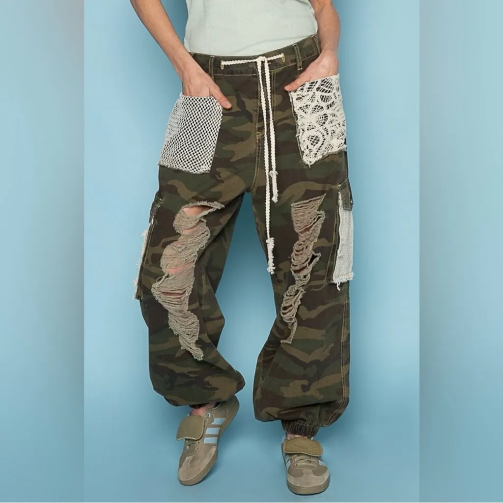 POL Camo “Nomad Luxe Joggers” size Medium - Image 3