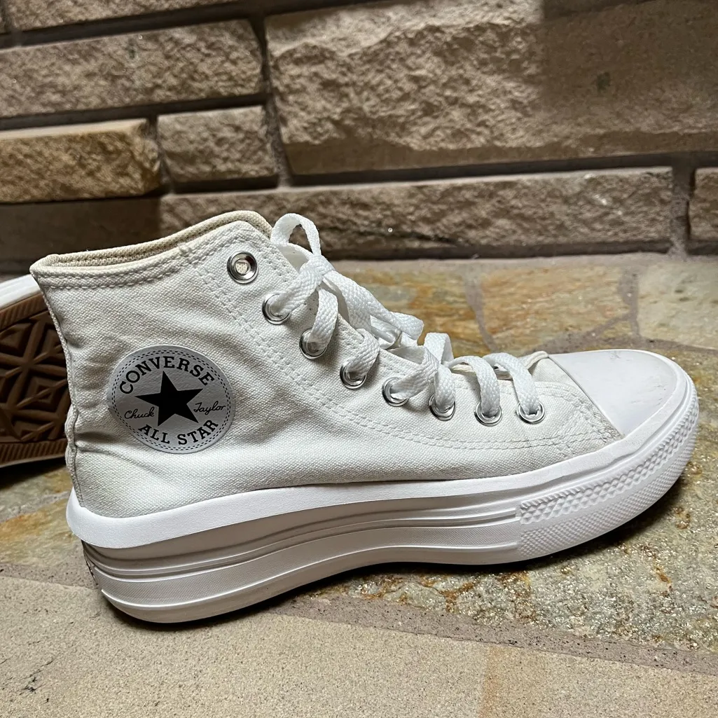 Converse Chuck Taylor All Star Move High-Top Sneaker White 7.5 - Image 3