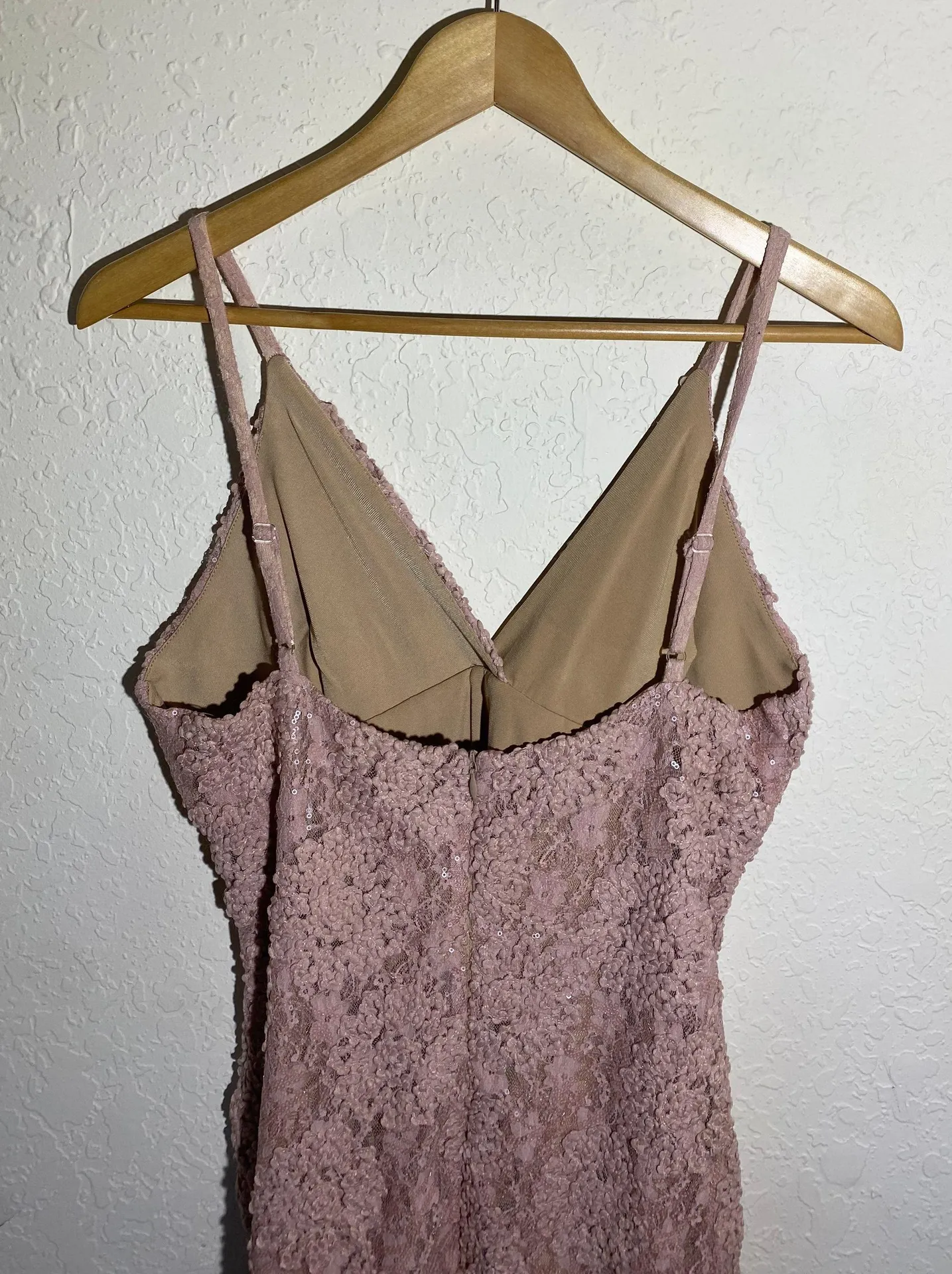 Beautiful Light Pink Floral V-neck Dress ( XL ) - Image 7