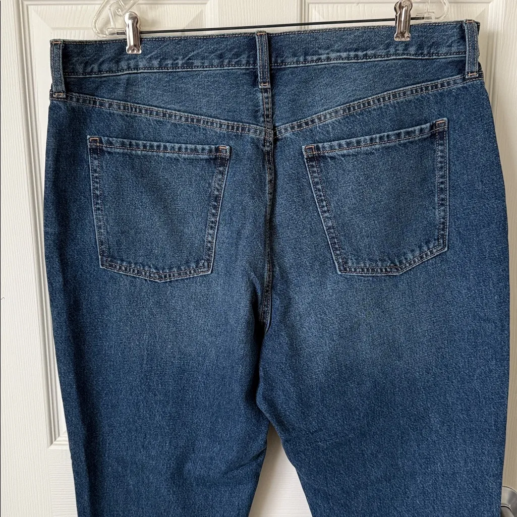 Old Navy Size 18 Women’s SKY-HI STRAIGHT Dark Blue Relaxed Jeans. - Image 8