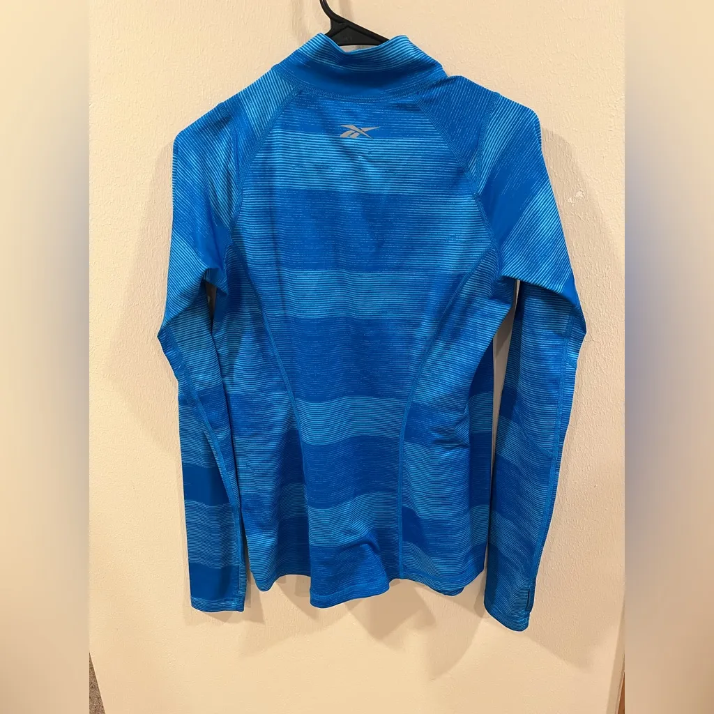 Reebok Women’s Long Sleeve Athletic Quarter-Zip – Size Medium - Image 4