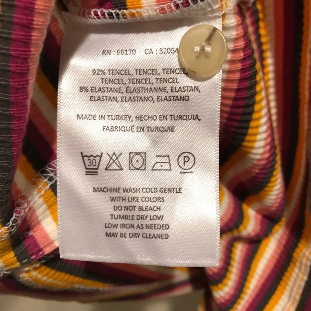 Maeve Sz M Striped Short Sleeve Fitted V-neck Button Front Top - Image 13