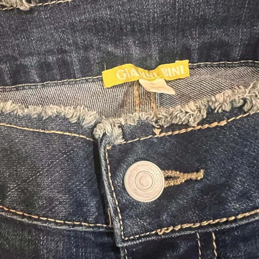 FINAL PRICE Gianni Bini Bell Flared Jeans - Image 3