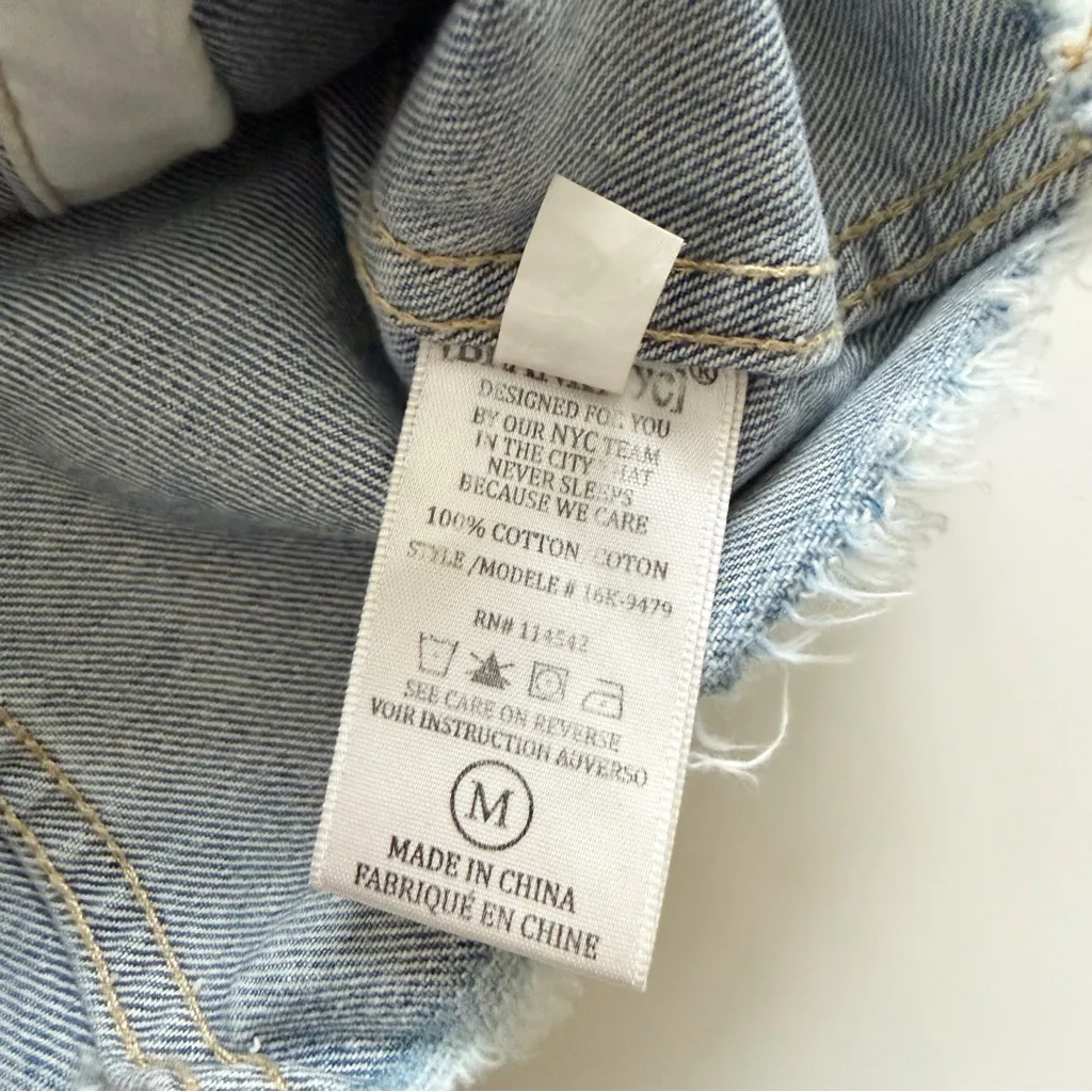 Blank NYC Distressed Light Wash Jean Jacket size M - Image 7