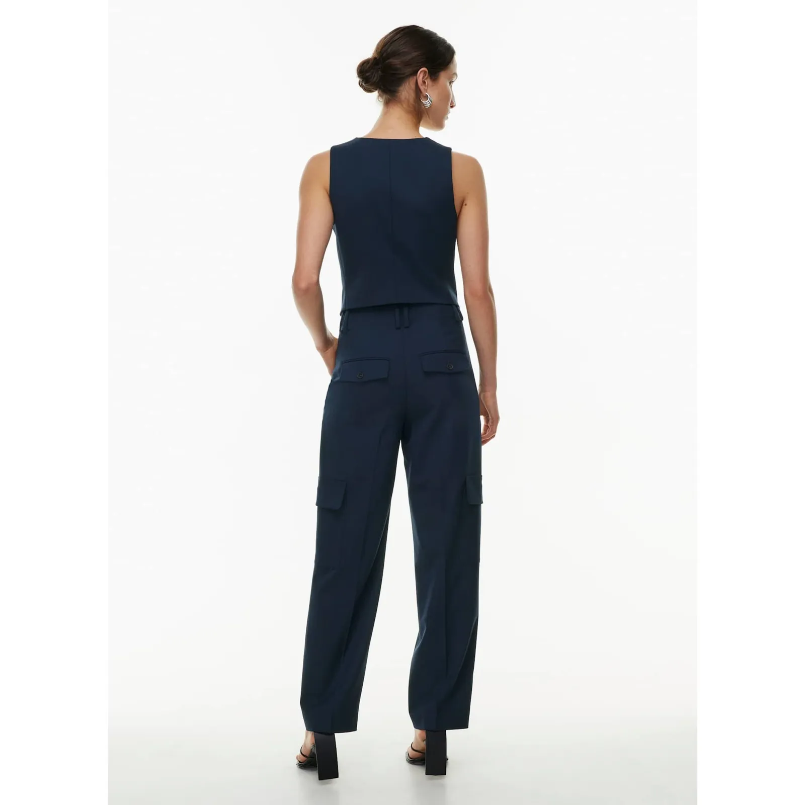 Babaton Aritzia Deniro Button Up Crepe Vest Navy Size 8 - Image 10