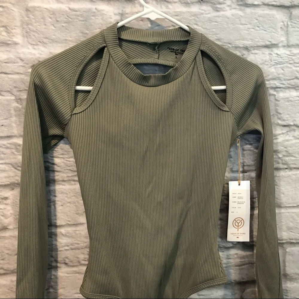 NWT  Women's Small Michelle Sage Green Ribbed Bodysuit #TN159 - Image 10