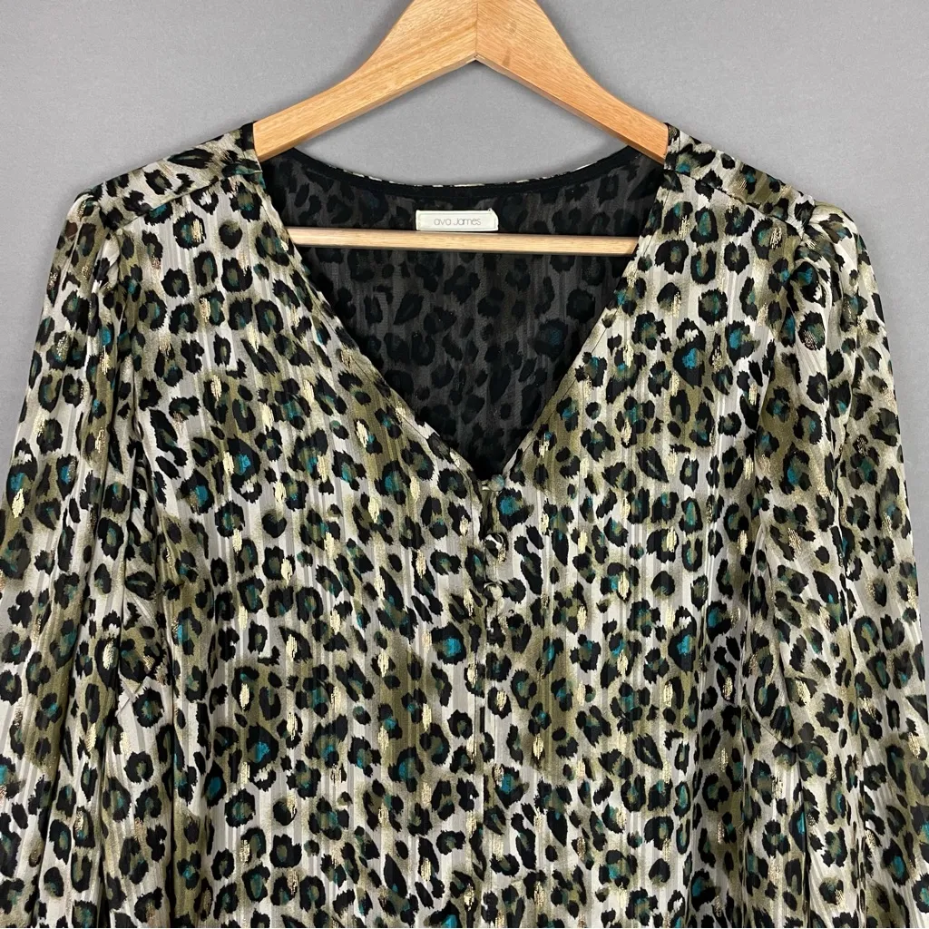 Ava James Blouse Leopard Print Metallic Animal‎ V-Neck Size 14/16 Shirred Cuffs - Image 4