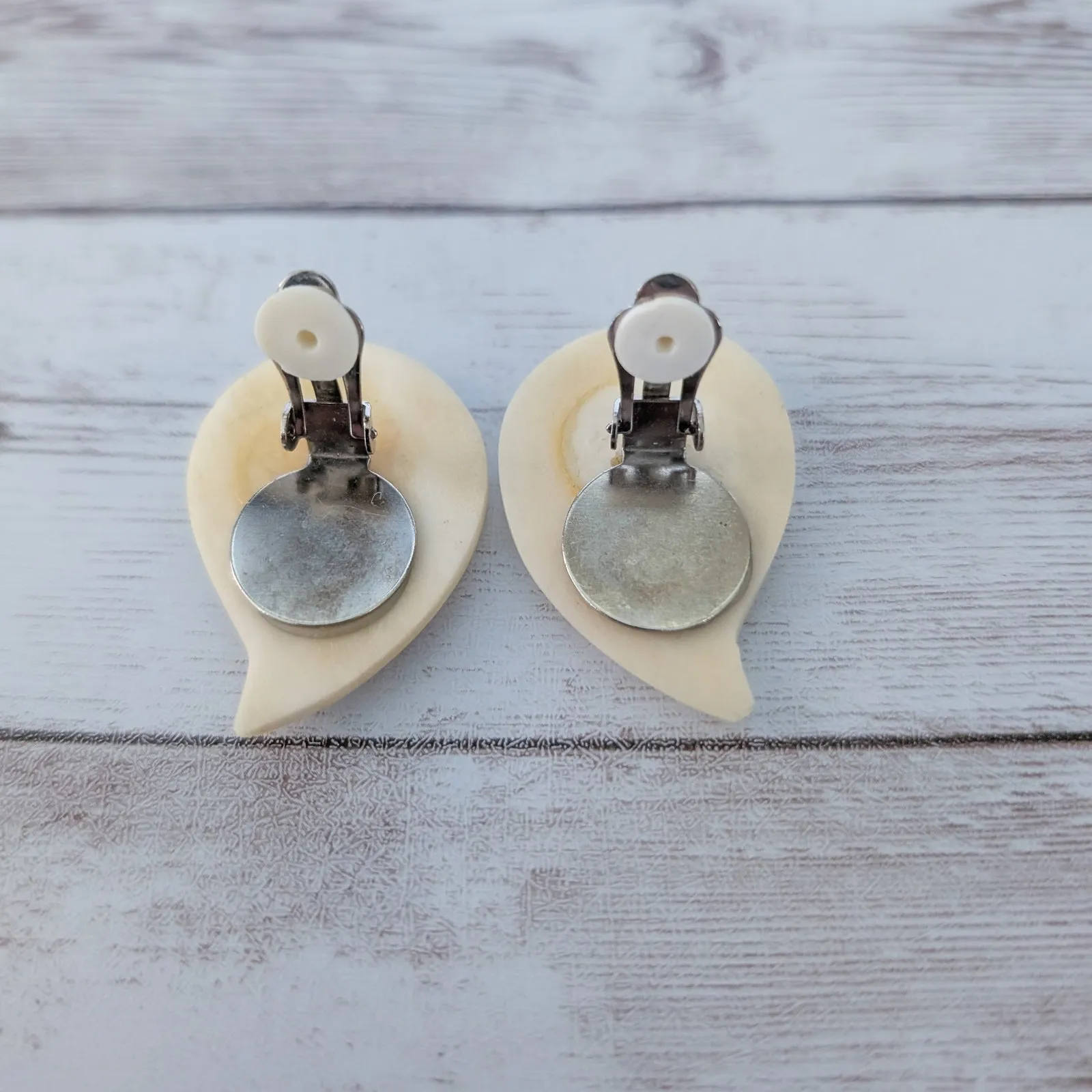 Vintage Clip On Earrings Extra Large Cream Statement - Image 6