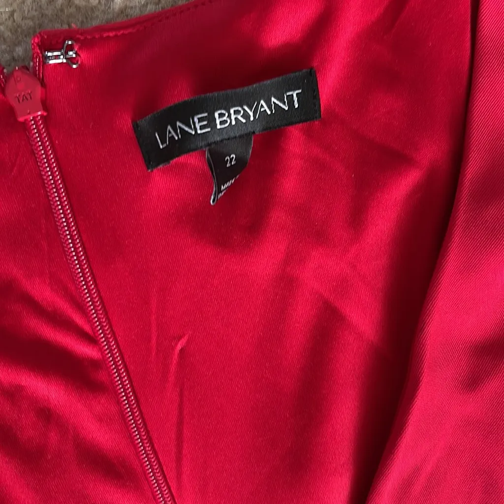 EGC stunning red asymmetrical‎ hemline dress PERFECT for the holidays - Image 4