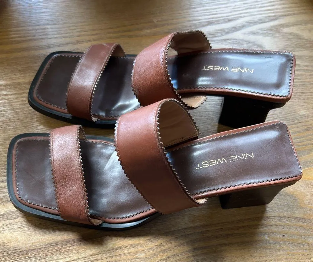 Vintage 90s Nine West Size 9 Brown Leather Square Toe Slide Sandal - Image 3
