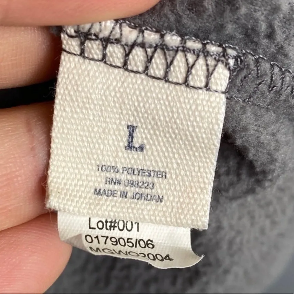 Magellan Outdoors Grey Fleece Pullover Size L - Image 5