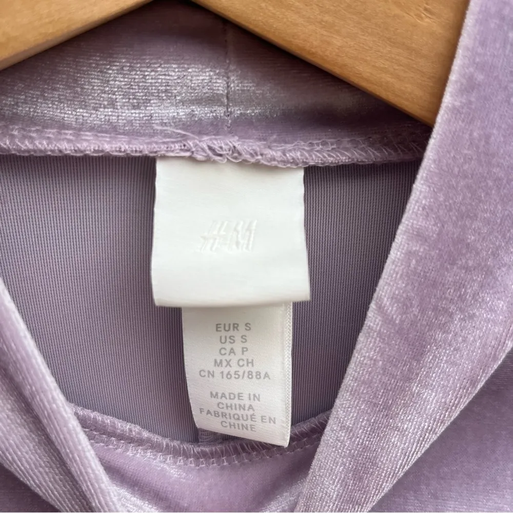 H&M Women’s Light Purple Mock Neck Velvet Velour Long Sleeve Stretch Dress Sz S - Image 2