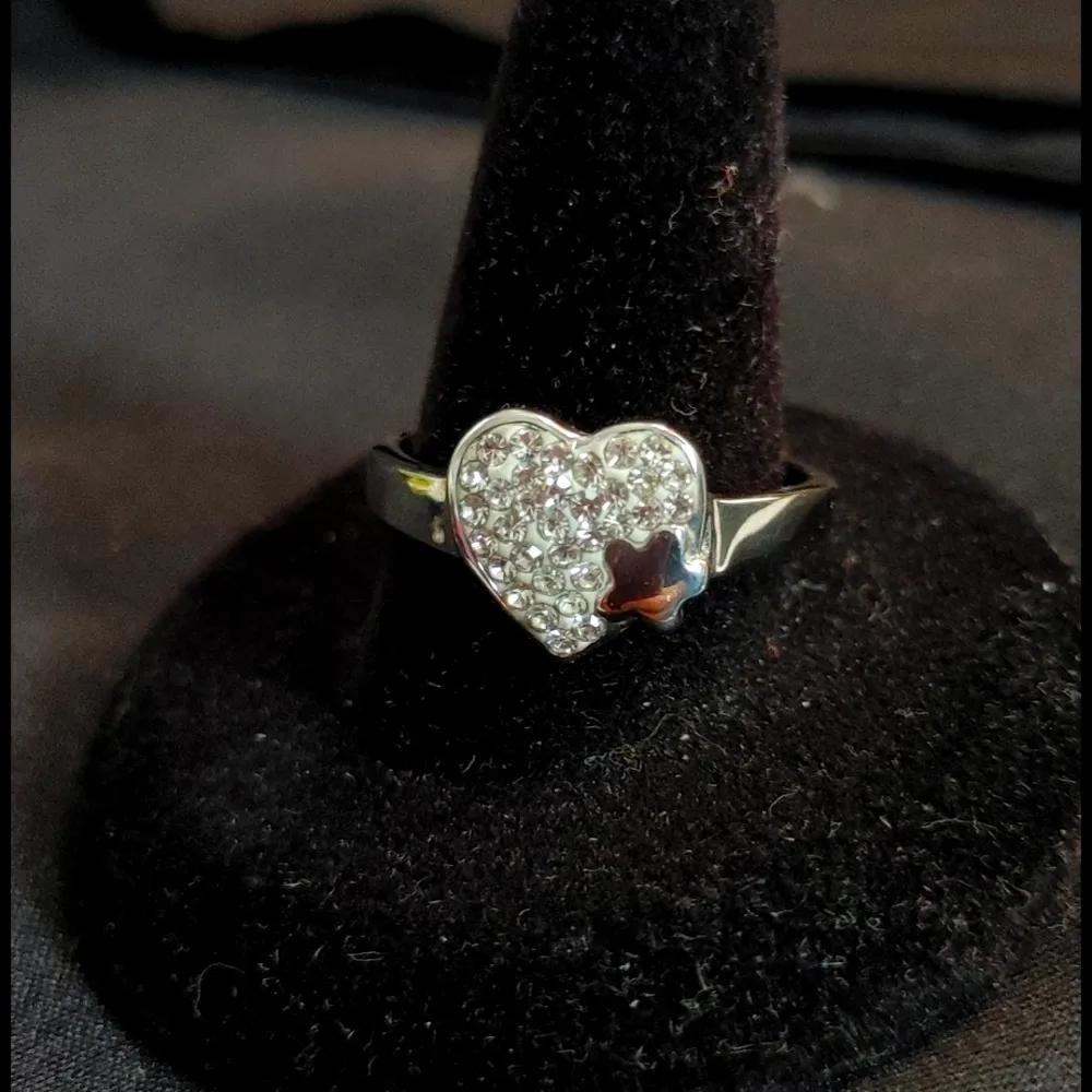 Stainless Silver Heart & Star w / Crystals Ring Size 10 - Image 2