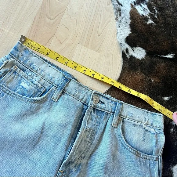 Hudson Jeans Thalia Loose Fit Light Blue Straight‎ Leg Jeans for Women - Image 9