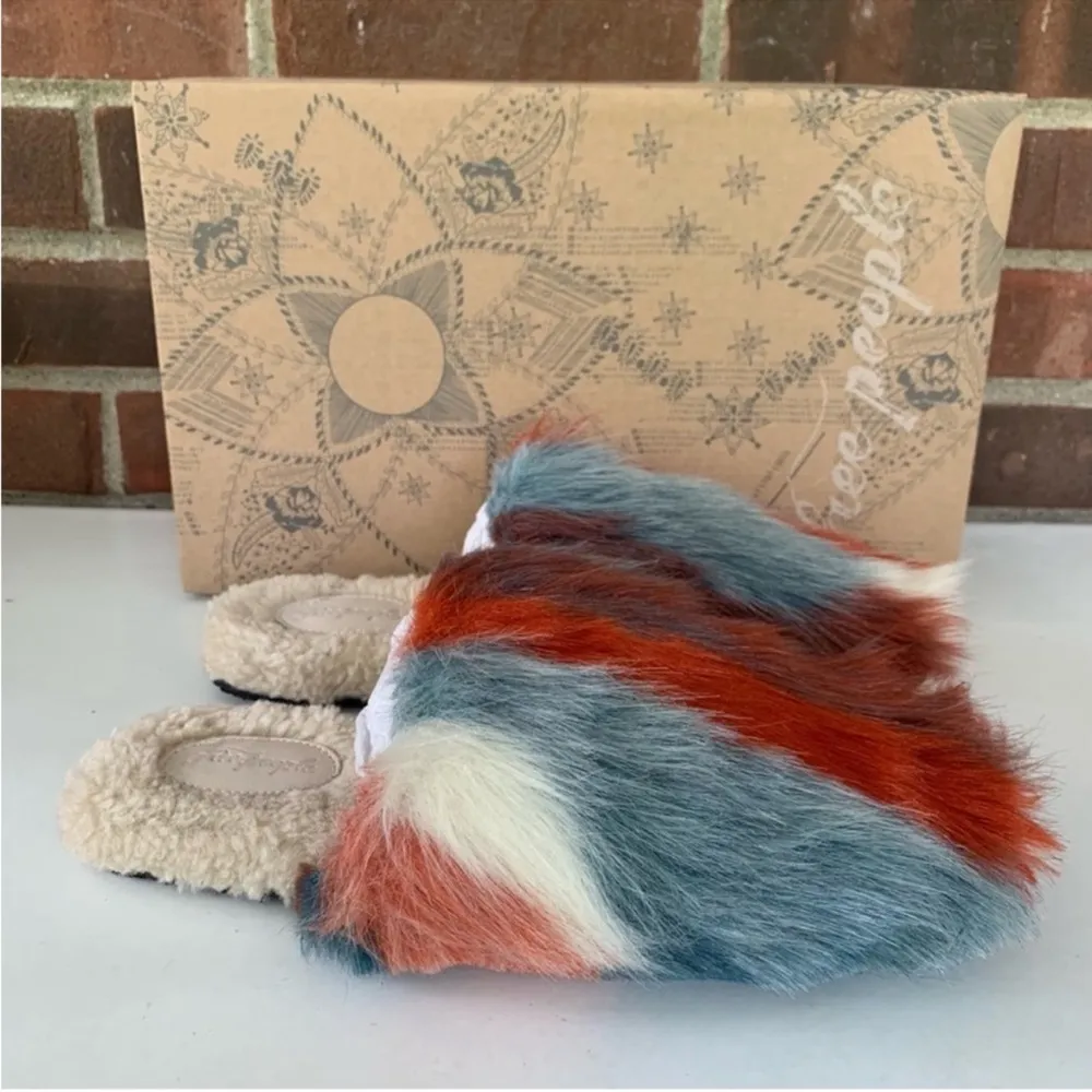 NWT Free People Daylights Faux Fur Slipper Slides - Image 6