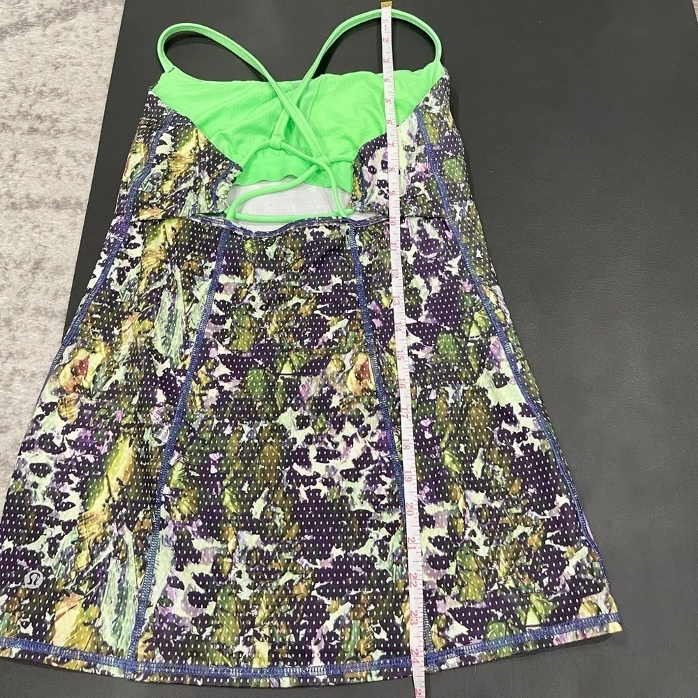 Lululemon Dancing Warrior Tank in Floral Sport White Multi / Pistachio - Image 10