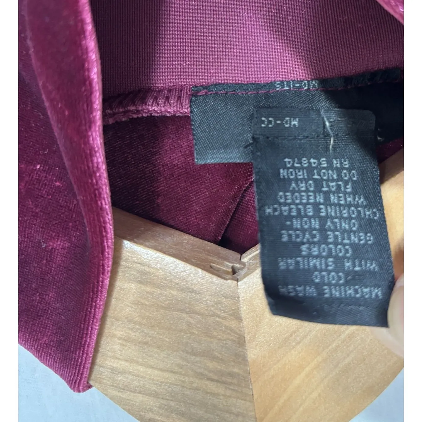 Limited Velvet Mock Neck Sleeveless Top L Burgundy Y2K Whimsigoth Chic Holiday - Image 6