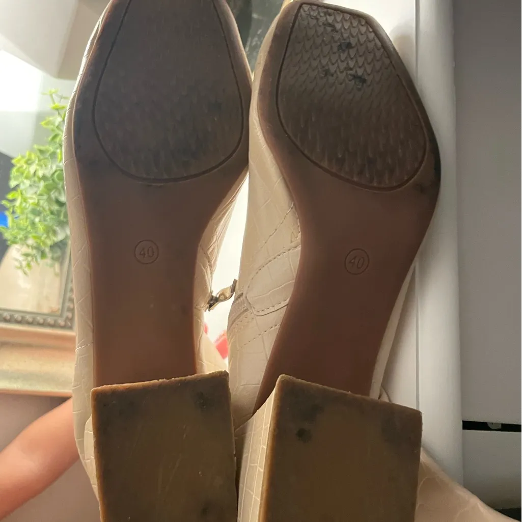 Shein Side Zipper Chunky Heeled boots - Image 7