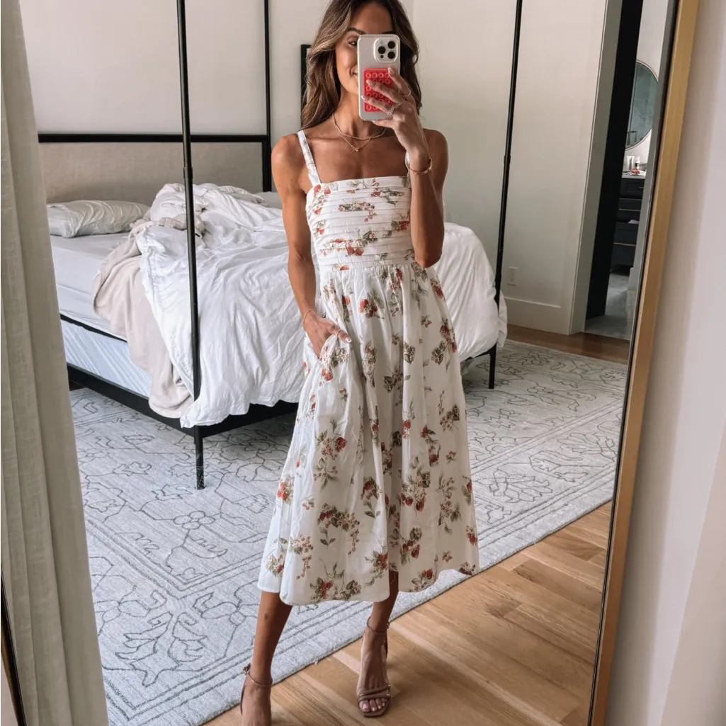 NEW Abercrombie & Fitch Emerson Poplin Midi Dress in Strawberry Print - Image 2