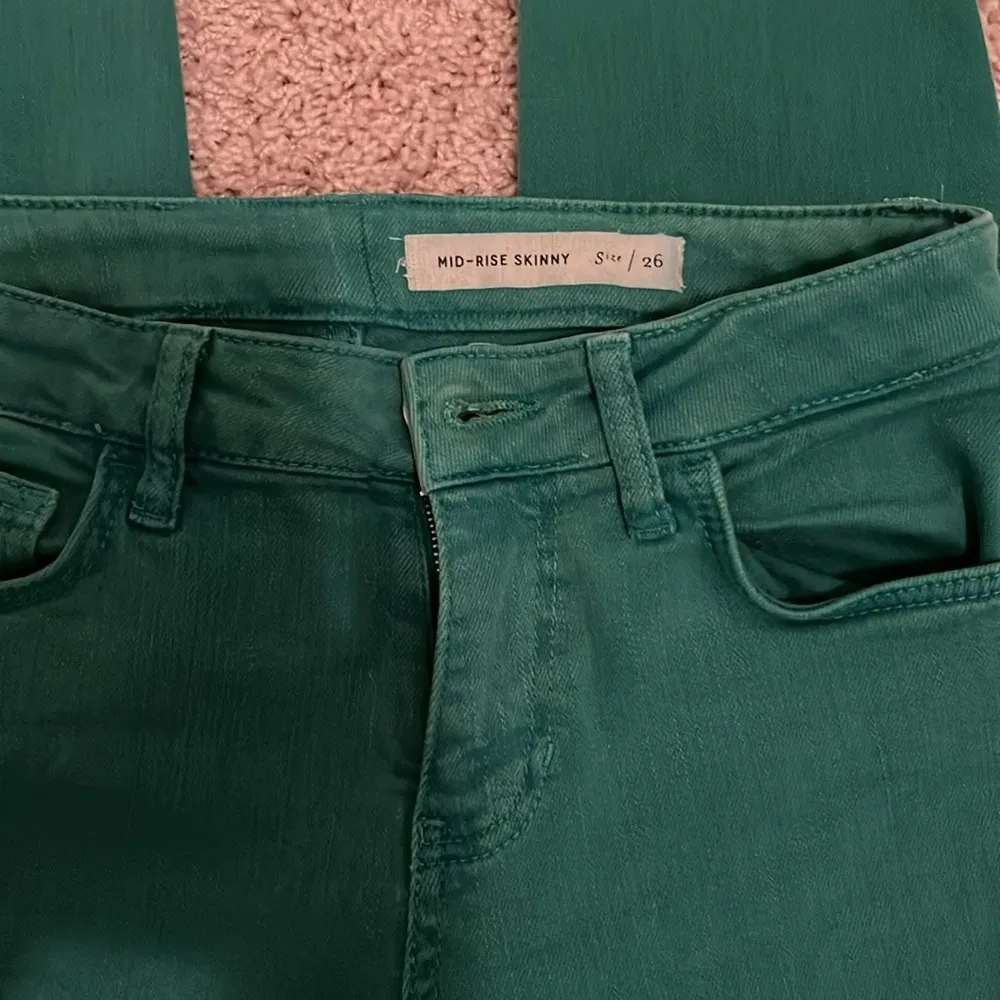 Green Jeans Size 26 - Image 3