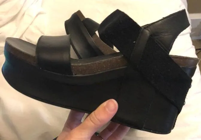 OTBT Black Wedges - Image 2