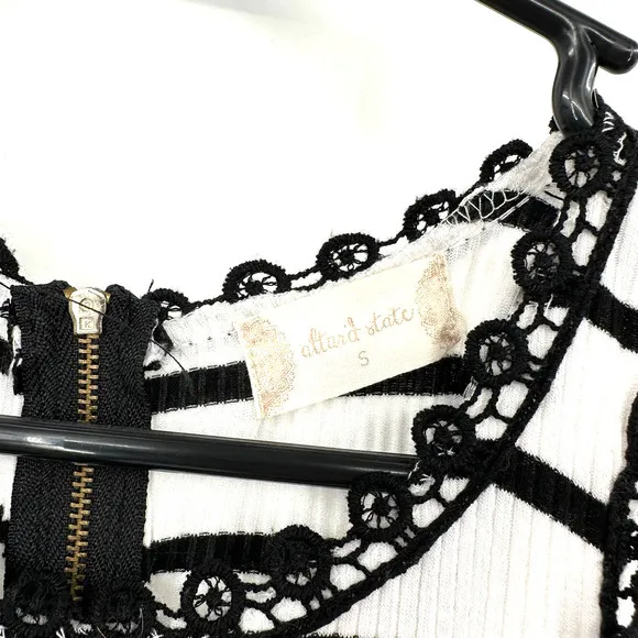 Altar'd State size Small white with‎ black stripes and black crochet accents - Image 2