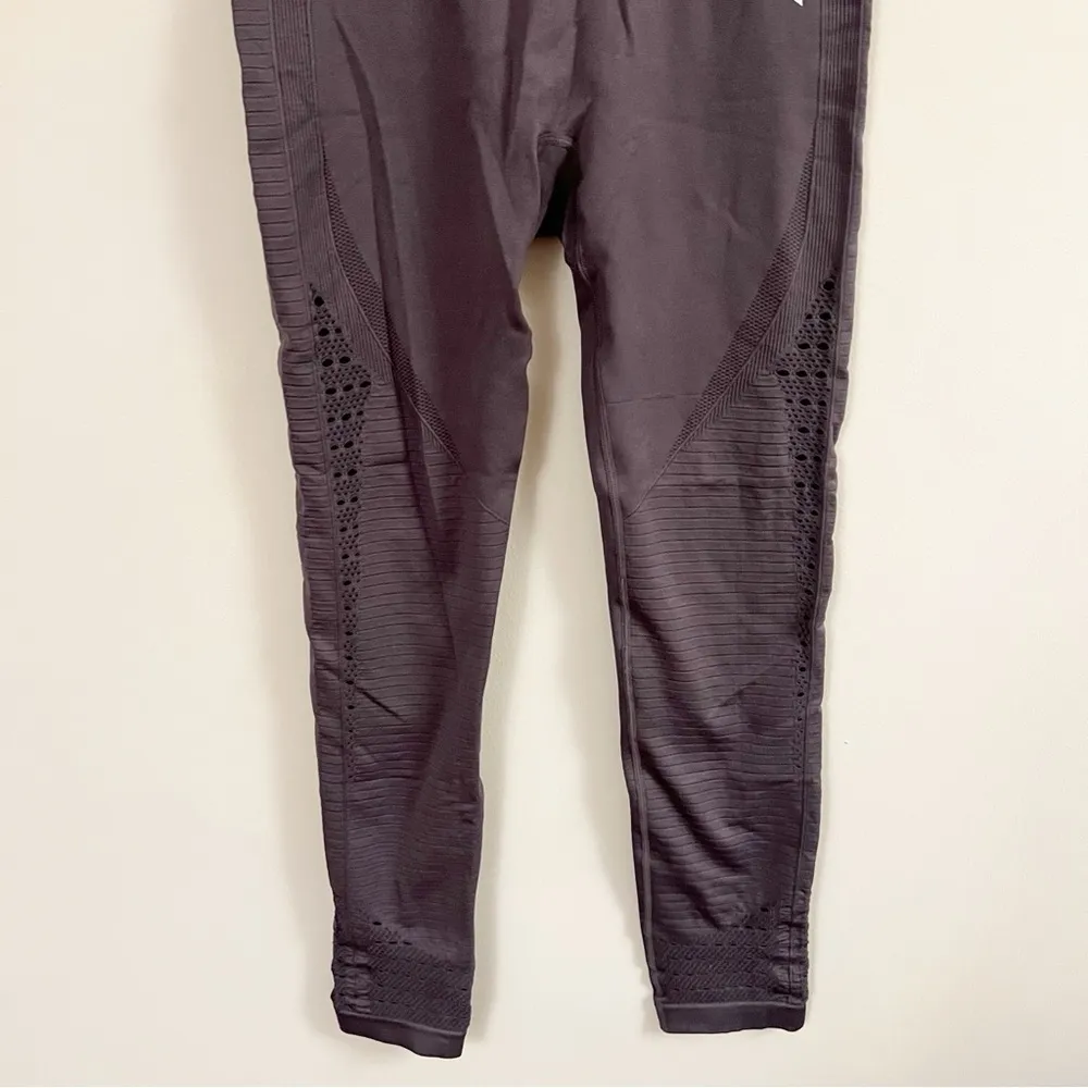 Gymshark Gray Ankle Fit Seamless Athletic Leggings Size Medium High Rise - Image 3