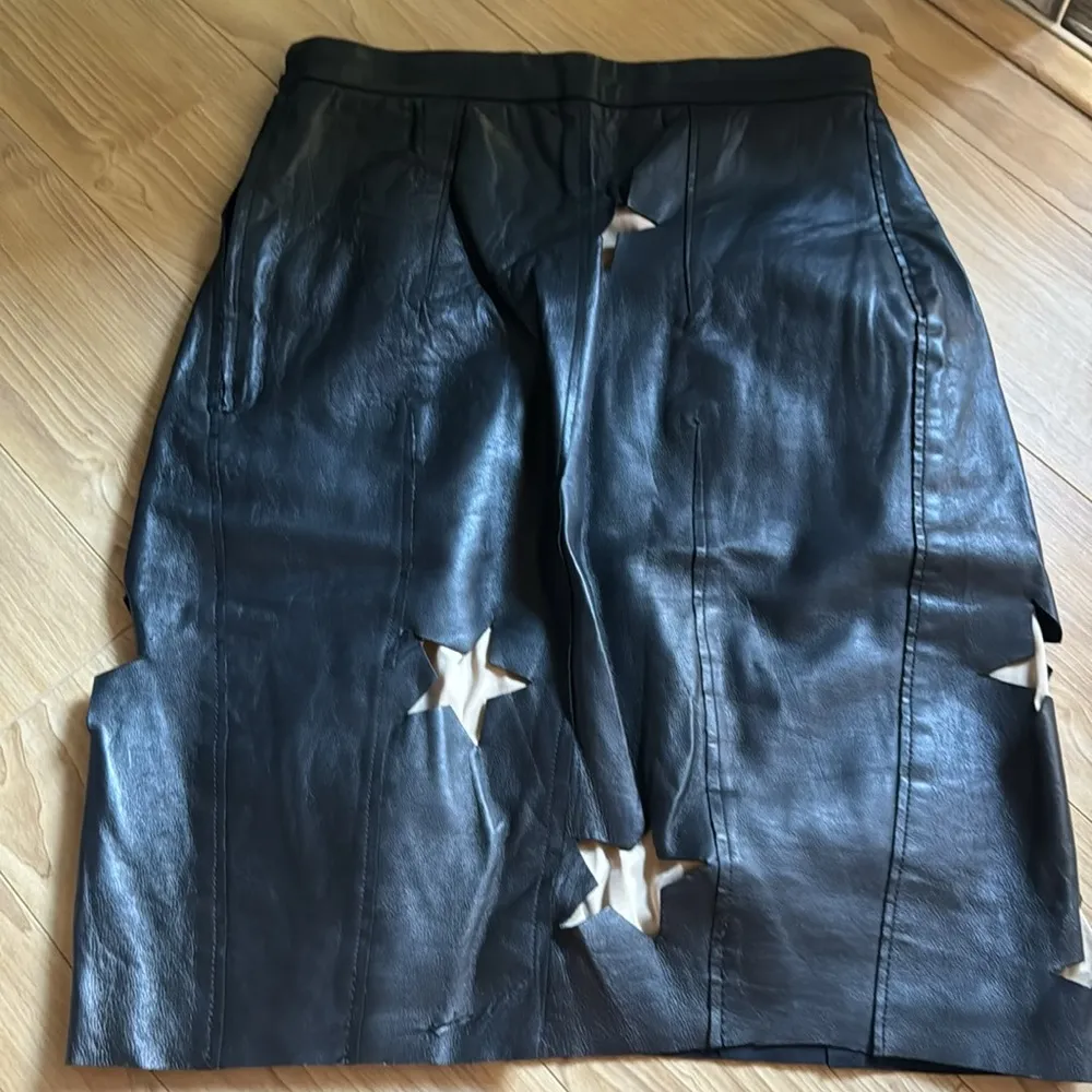 Acne Studios Star Leather Skirt - Image 3