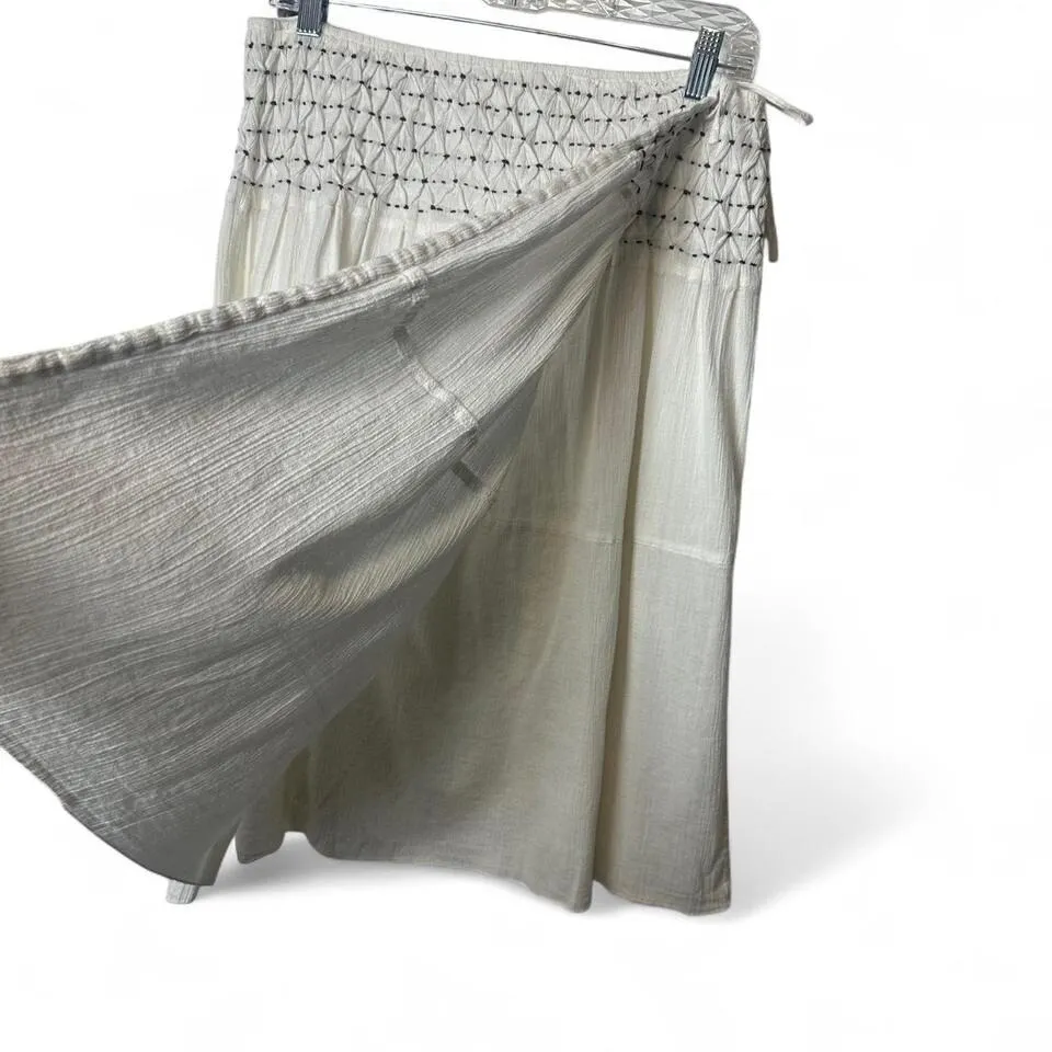 Y2K American Eagle‎ Smocked Wrap Skirt White - Image 4