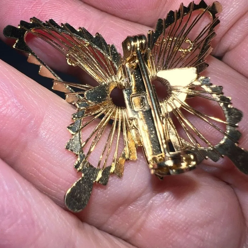Vintage MCM Gold Tone Butterfly Brooch - Image 5